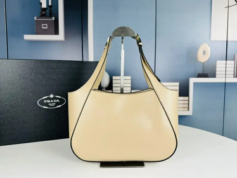 prada aaa qualite sac a main  pour femme s_12331213